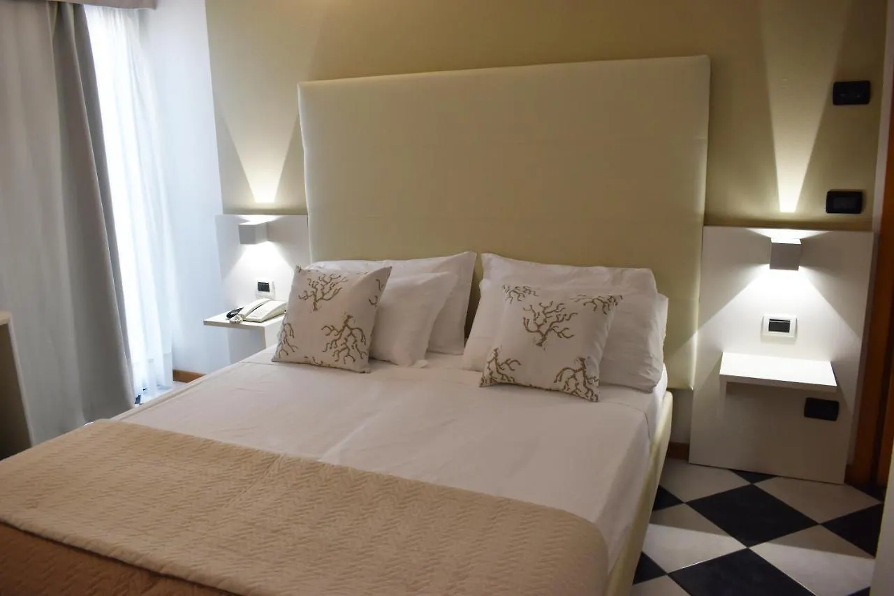 Hotel El Salvador Frontemare Piscina Riscaldata Lido di Jesolo