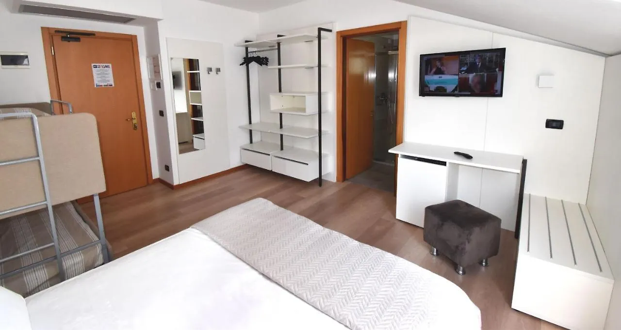 Hotel El Salvador Frontemare Piscina Riscaldata Lido di Jesolo